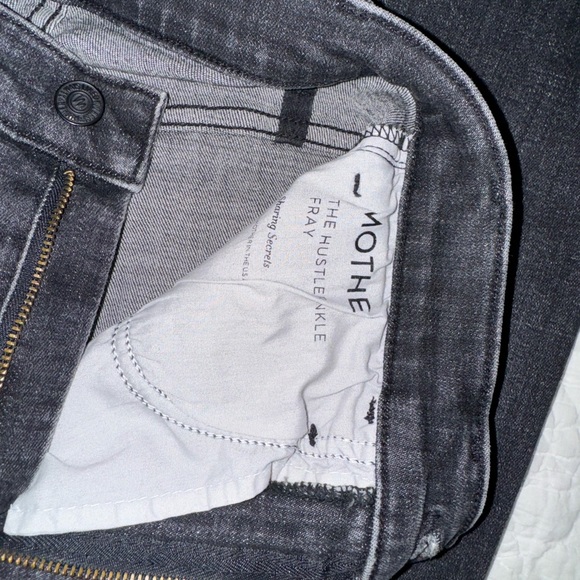 MOTHER “The Hustler” Jeans - Picture 7 of 9